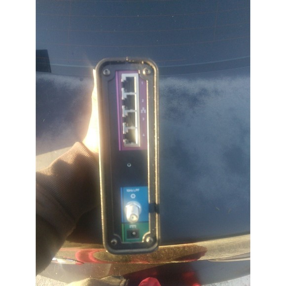 Motorola ARRIS SURFboard SBG6580 DOCSIS 3.0 - Picture 3 of 3